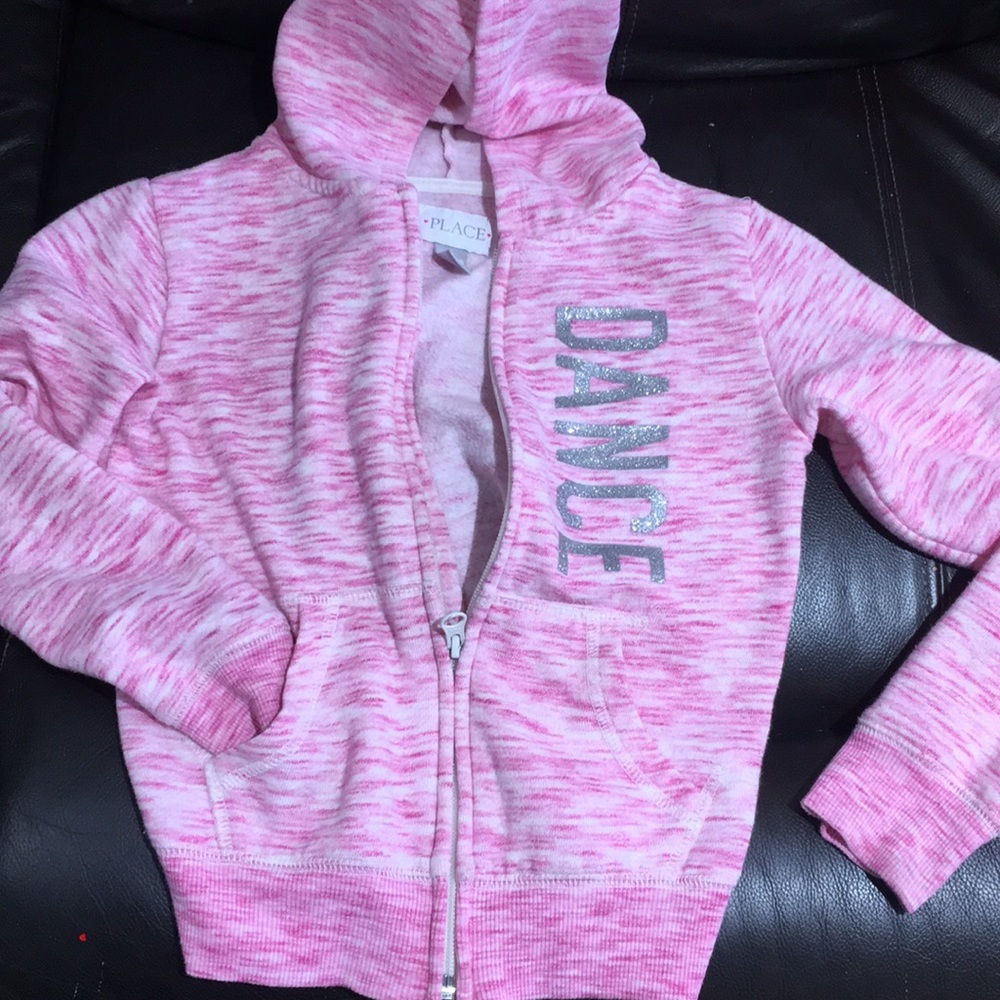 Girl’s pink Sweater